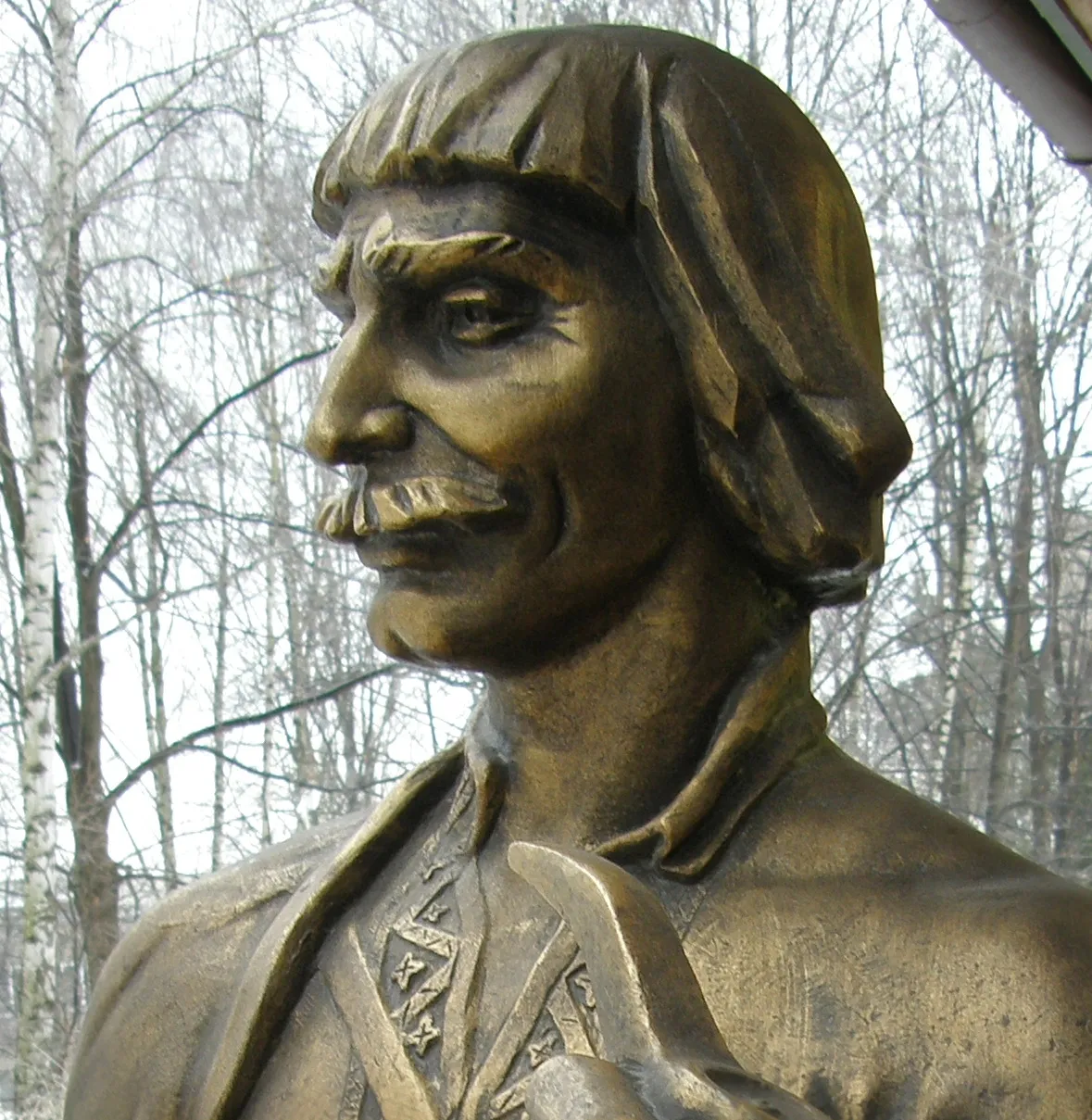 Obraz Pomnik "BOJKO" autorstwa Roman Kykta, rozmiar: 1500/1000/900 мм, wykonany z Beton barwiony, medium Rzeźba Pomniki, z miasto Truskawiec, obwód lwowski, ul. W. Iwasiuka 13, kawiarnia „13 krzeseł” Zdjęcie 1 z 4.